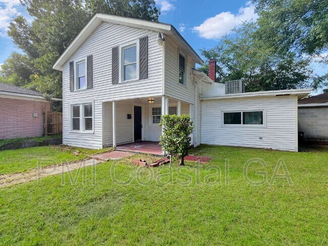 2006 Texas Ave in Savannah, GA - Building Photo - Building Photo