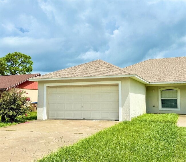 property at 715 Lucaya Dr