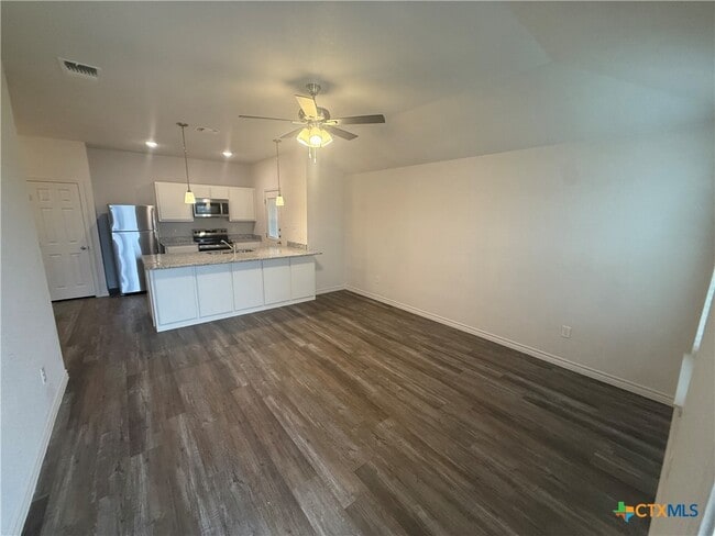 5705 McGregor Lp in Killeen, TX - Building Photo - Building Photo