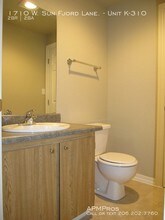 1710 W Sunn Fjord Ln-Unit -Unit K-310 in Bremerton, WA - Foto de edificio - Building Photo