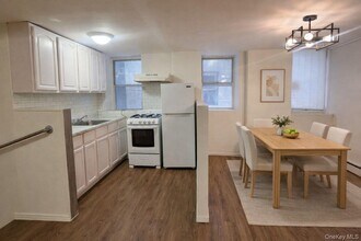 1316 Croes Ave-Unit -B in Bronx, NY - Building Photo - Building Photo