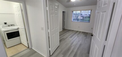 2318 SE 23rd Terrace in Homestead, FL - Building Photo - Building Photo