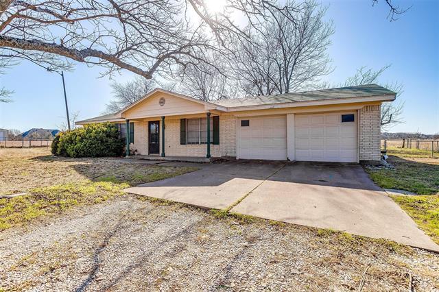 1987 SW Hulen St in Burleson, TX - Building Photo