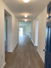 10469 Collins Rd in Jacksonville, FL - Building Photo - Building Photo