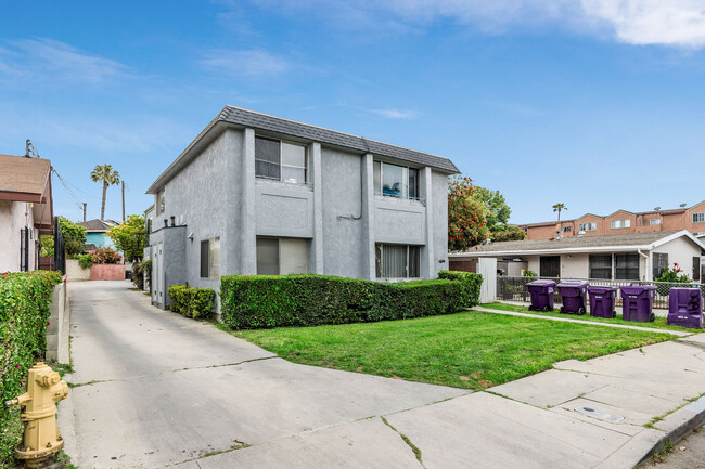 1600 Stanley Ave in Long Beach, CA - Building Photo - Building Photo