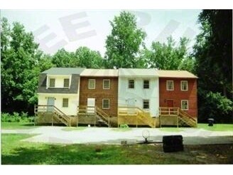 245 Shady Banks Rd in Washington, NC - Foto de edificio