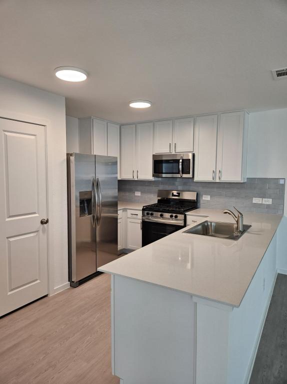 10710 Ellerston Rd in Cleveland, TX - Building Photo - Building Photo
