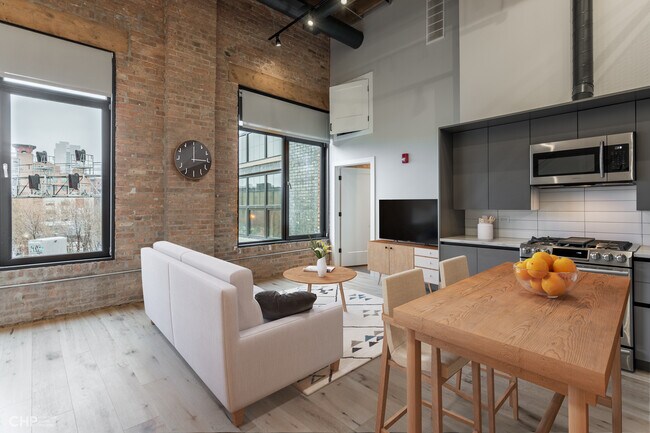 729 N Sangamon St, Unit 408 in Chicago, IL - Building Photo - Building Photo