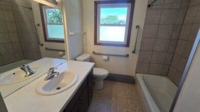 331 Heather Ln in Fredonia, WI - Building Photo - Building Photo