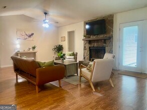 100 Quail Run in Peachtree City, GA - Building Photo - Building Photo