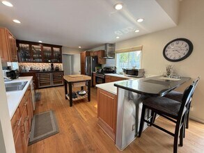345 N Ontare Rd in Santa Barbara, CA - Building Photo - Building Photo