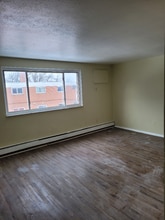 14815-14835 Euclid Ave in East Cleveland, OH - Building Photo - Building Photo