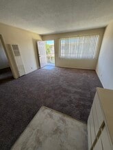 2133 Elden Ave, Unit Elden East Apartments in Costa Mesa, CA - Building Photo - Building Photo