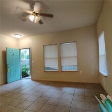 1118 Linden St in Austin, TX - Foto de edificio - Building Photo