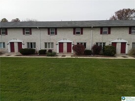 2645 Lehigh St in Slatington, PA - Building Photo