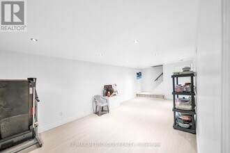 834 Sanok Dr in Pickering, ON - Building Photo - Building Photo