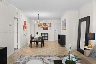 2501 S Ocean Dr, Unit PH39 in Hollywood, FL - Building Photo - Building Photo