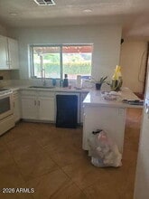 1813 W Mandalay Ln in Phoenix, AZ - Building Photo - Building Photo