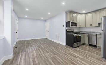 392 Palisade Ave in Jersey City, NJ - Building Photo - Building Photo