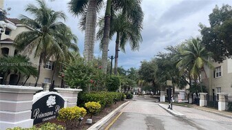 6020 W Sample Rd in Coral Springs, FL - Building Photo