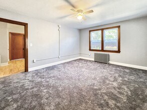 231 N Cleveland Ave in Hagerstown, MD - Building Photo - Building Photo