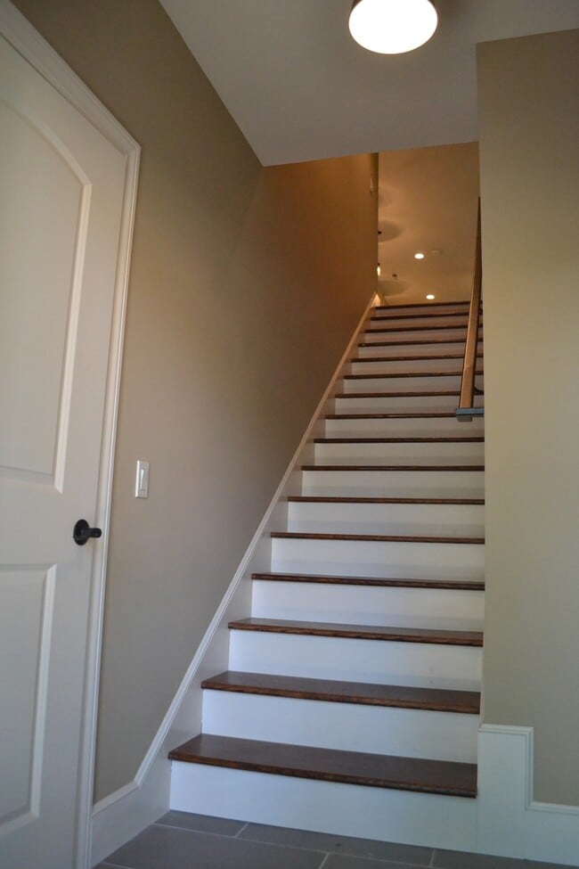 1609 W 4th St in Lawrence, KS - Building Photo - Building Photo