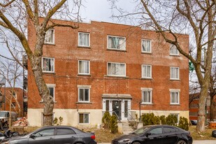 3265 Barclay Av in Montréal, QC - Building Photo