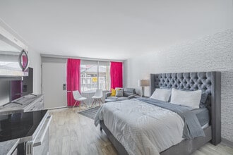 The Edge Apartments in Myrtle Beach, SC - Foto de edificio - Interior Photo
