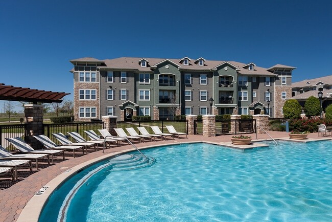 Cobb Hill Apartments | Frisco, TX Apartments