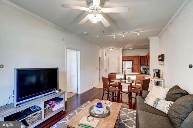 property at 12957 Centre Park Cir