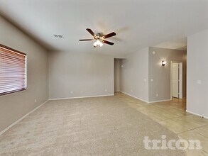 2097 E Paso Fino Dr in Queen Creek, AZ - Building Photo - Building Photo