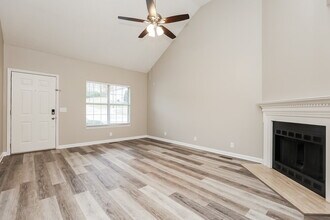 1060 Cedar Creek Village Rd in Mount Juliet, TN - Building Photo - Building Photo