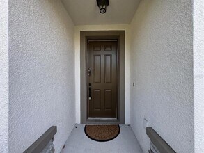 12377 Streambed Dr in Riverview, FL - Building Photo - Building Photo