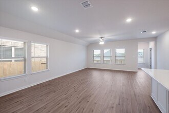 1641 Couser Ave in New Braunfels, TX - Building Photo - Building Photo