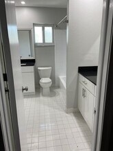 11339 SW 71st St in Miami, FL - Building Photo - Building Photo