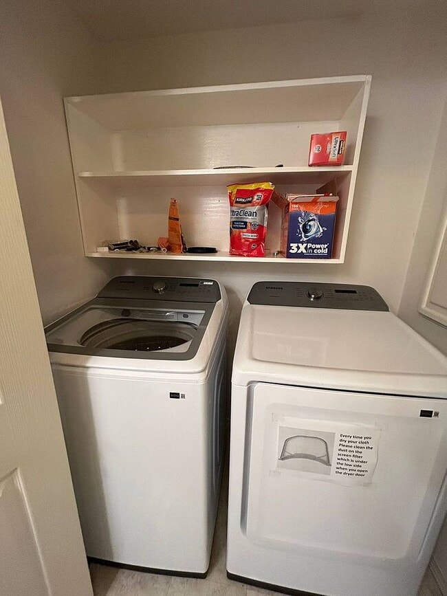 3531 Landau Cir in Anchorage, AK - Building Photo - Building Photo