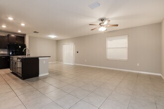 11458 Sage Canyon Dr. in Riverview, FL - Building Photo - Building Photo