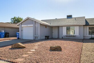 1813 E Grandview Rd in Phoenix, AZ - Building Photo - Building Photo