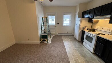 706 Central Ave in Dover, NH - Building Photo - Building Photo