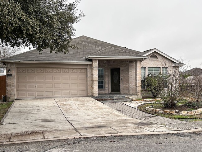 4602 Echo Lake Dr in San Antonio, TX - Building Photo - Building Photo