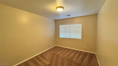 10585 Medicine Bow St in Las Vegas, NV - Building Photo - Building Photo