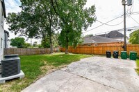 3426 Rosedale St photo'