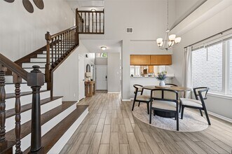 6635 Queensclub Dr in Houston, TX - Building Photo - Building Photo