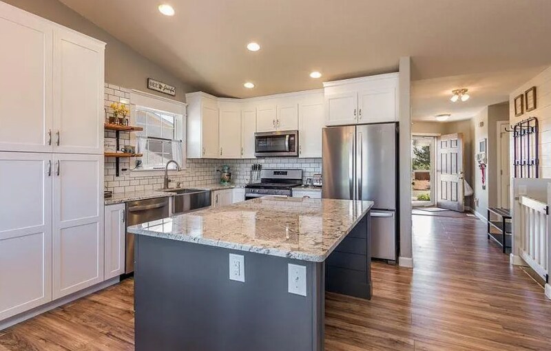 653 S Bond Dr in Pueblo, CO - Building Photo