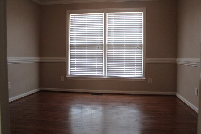 515 Pickington Cir in Fayetteville, NC - Building Photo - Building Photo