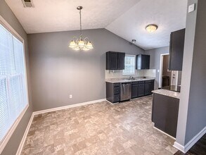 107 Silverberry Ct in Raeford, NC - Building Photo - Building Photo