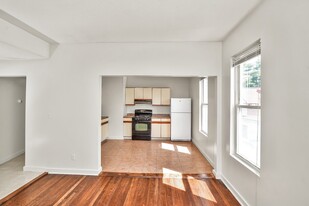 53 School St, Unit 1 in Boston, MA - Building Photo