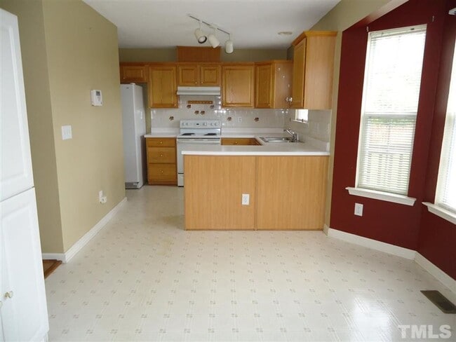 2306 Nutting Ln in Apex, NC - Building Photo - Building Photo