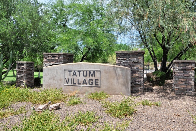 4351 E Selena Dr in Phoenix, AZ - Foto de edificio - Building Photo