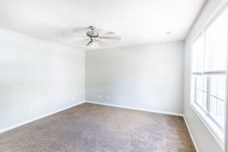 1074 Blane Dr in Forest, VA - Building Photo - Building Photo